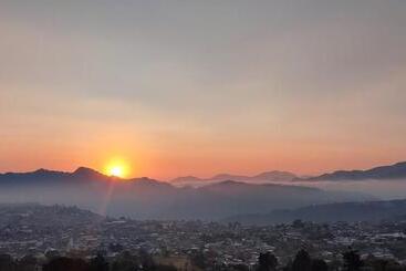 בית מלון כפרי Altavista