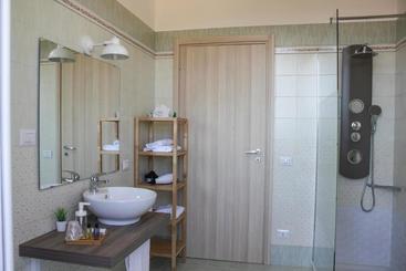 تختخواب و صبحانه Belice Rooms
