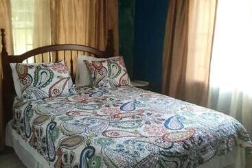 بنسيون Granann's Place