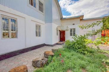Ayar Hostel Bishkek