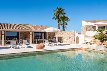 ホテル Agroturismo Llucasaldent Gran Menorca   Adults Only