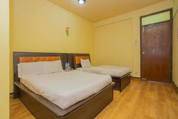 酒店 Spot On 561 Dhulikhel Training Centre