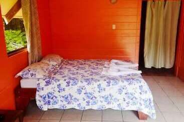 بنسيون Cabañas Las Orquideas