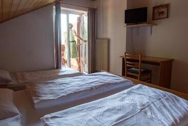 Общежитие Gasthof Schneiderwiesen