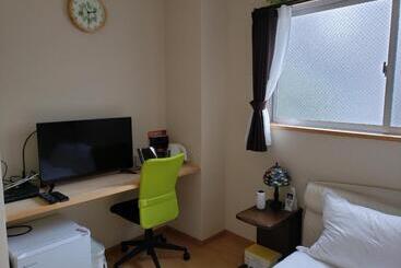 تختخواب و صبحانه Gardenroom Bnb Yumyum