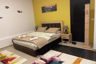 تختخواب و صبحانه Ora Apartament