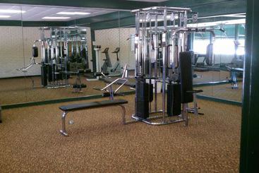 هتل Richmond Suites