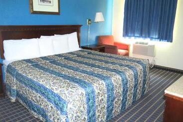 فندق Budget Host Airport Inn