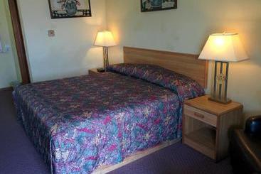 Budget Host Stone S Motel