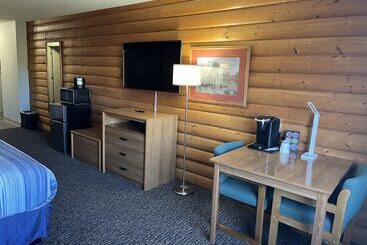 호텔 Days Inn & Suites By Wyndham Williamsburg Ia North