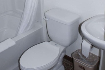 Отель Golden Wheat Budget Host Inn Junction City