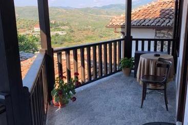 پانسیون Guest House Genti