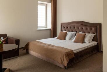 پانسیون Svečių Namai Ten