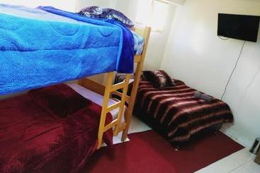 הוסטל Casa Mirador Backpackers