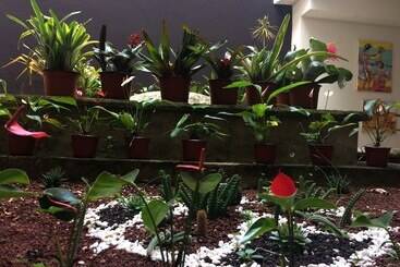 בית מלון כפרי Terracota Suites