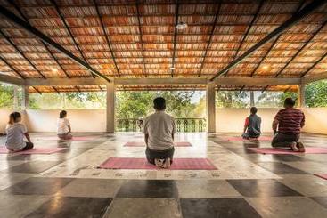 استراحتگاه Shambala Yercaud