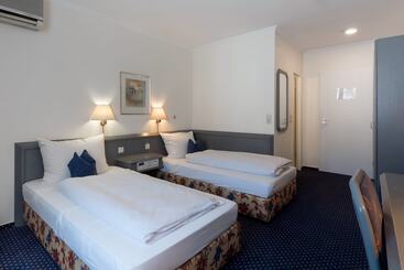 هتل Belmont Classic