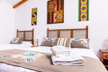 تختخواب و صبحانه Estancia Los Cuartos