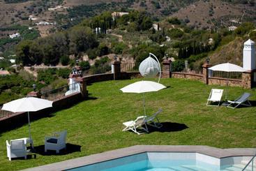 تختخواب و صبحانه Hacienda Vistamar