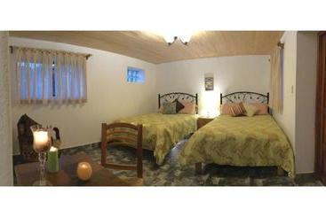 هتل Intirumi Inn