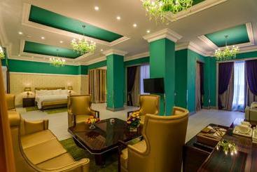 Phoenicia Boutique Hotel & Casino - Adults Only