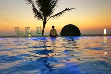 هتل Chaung Thar Lodge