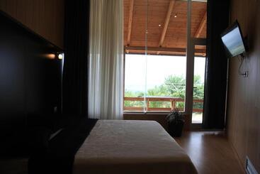 Отель Hylli I Drites