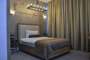 فندق Shirvanshah