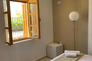 Old Town Hotel Dhermi