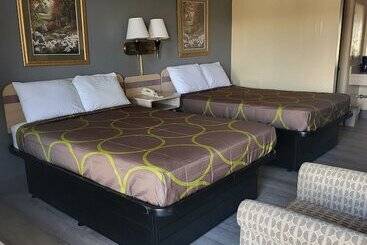 فندق Budget Host Inn Bristol