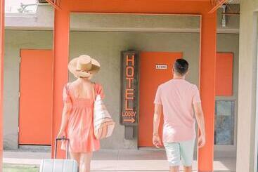 ホテル The Skylark, A Palm Springs