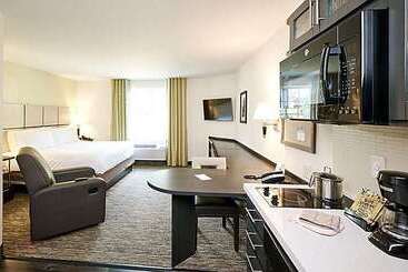 ホテル Sonesta Simply Suites Birmingham Hoover