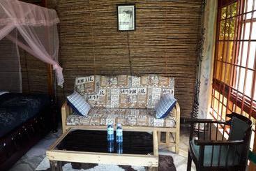هتل Nyasi Eco Resort Kajjansi