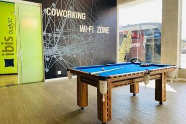 Отель Ibis Budget Itaperuna