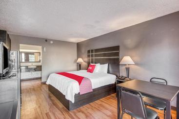 Отель Jackson Fairgrounds I55