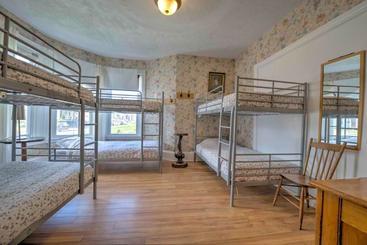 هاستل Hi Charlottetown Backpacker S Inn