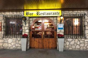 پانسیون Hostal La Parrilla Monegros Ii