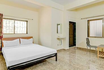 בית מלון כפרי Karla Hill   Lonavala