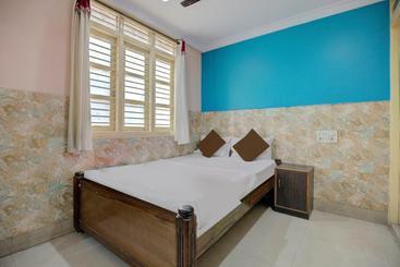 ホテル Spot On 41554  Sri Thirumala Paradise