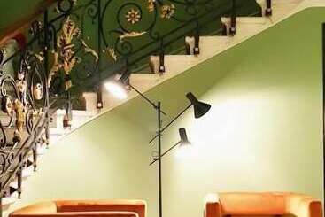 פנסיון De L'anglais, Guesthouse