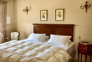 تختخواب و صبحانه Domaine De La Chapelle
