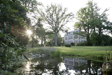 تختخواب و صبحانه Château La Creuzette