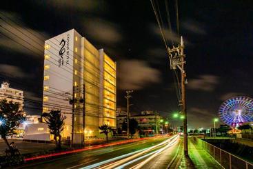 هتل Condo Royal Ryu Kyu