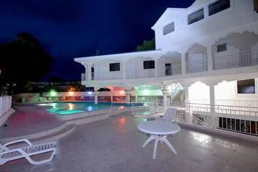 Residence Royale Hôtel - Cap Haitien