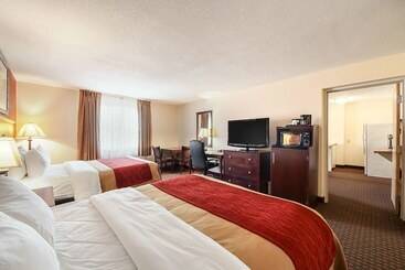 هتل Quality Inn Kingsville Hwy 77