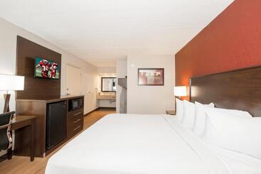 בית מלון כפרי Red Roof Inn Mobile North – Saraland