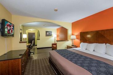 酒店 Red Roof Inn & Suites Madison, Ga
