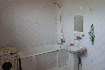 هاستل Luse Guest House