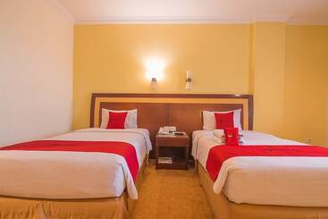 호텔 Reddoorz Premium Syariah @ Semarang City Center