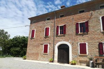 New Flowers Farm B&b